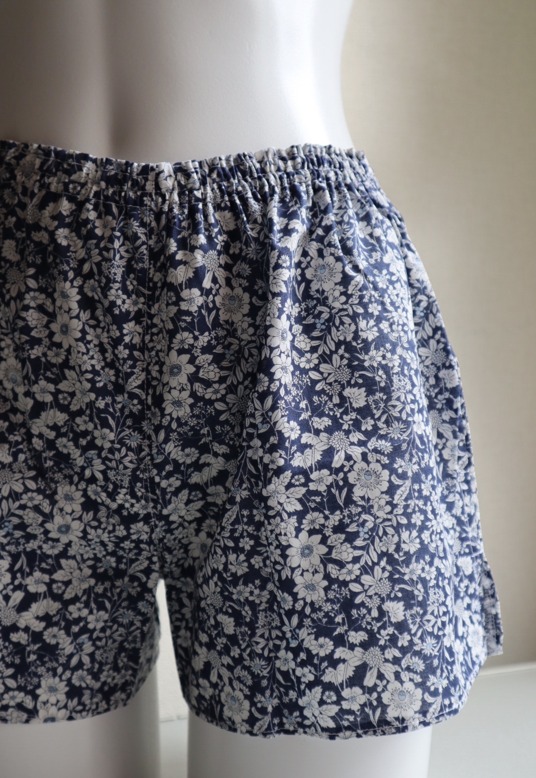 ショートパンツも天女の羽衣のように、軽い履き心地だったら良いな