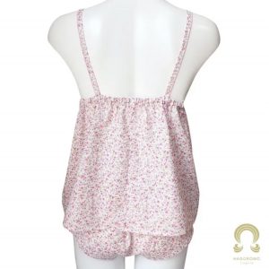 春色の上下セットランジェリーがおすすめです