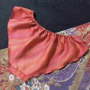 ヤマトナデシコ・・・七変化？〇〇に似ていると思った絹の性質