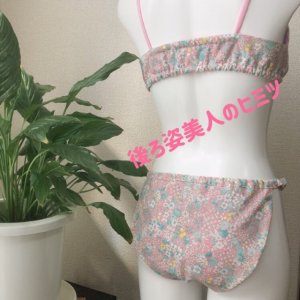 後ろ姿美人のひみつ